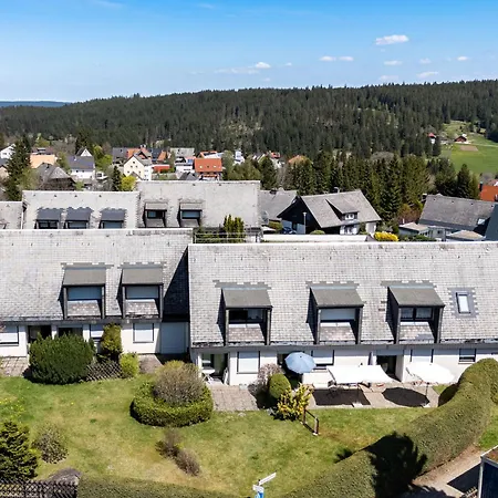 Paradiso,78141schoenwald,schwarzwald,1100muem Taunusstrasse 19f, Mit Pool Und Sauna Apartman